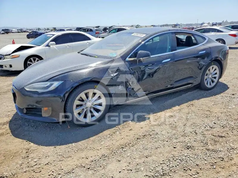 2016 Tesla Model S фото