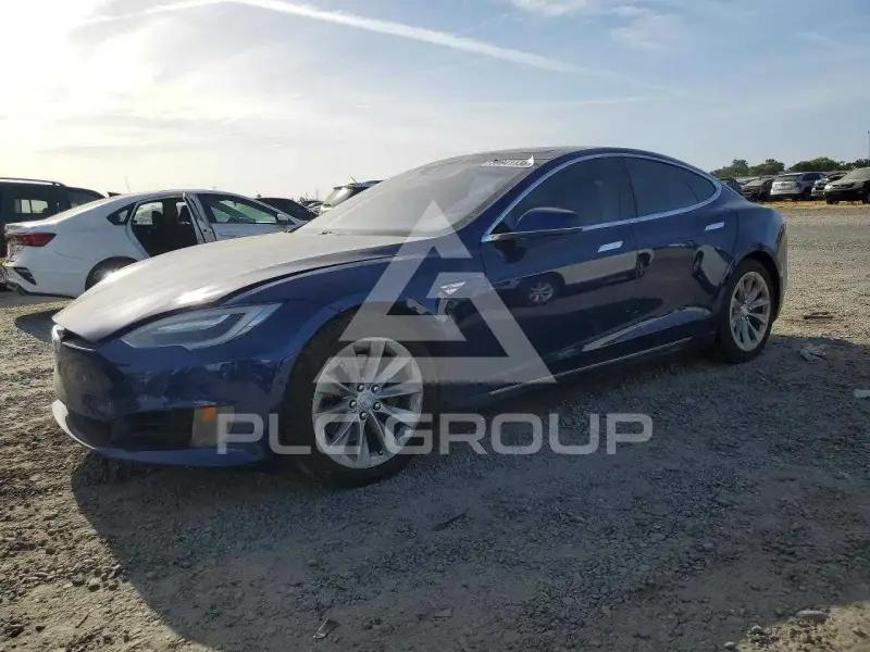 2016 Tesla Model S фото