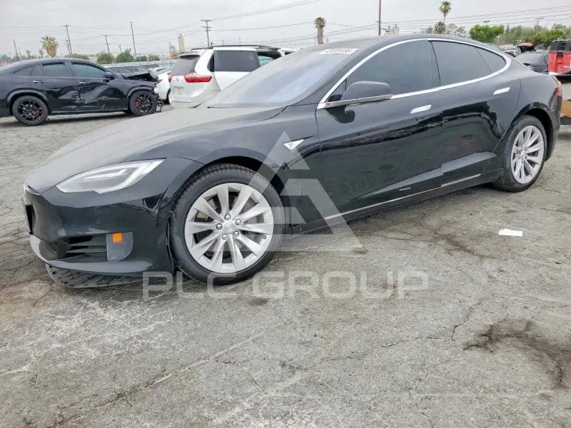 2016 Tesla Model S photo