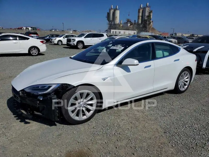 2016 Tesla Model S фото