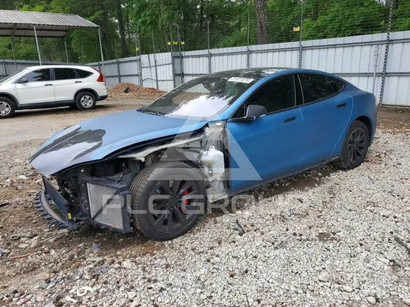 2016 Tesla Model S фото