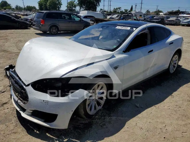 2016 Tesla Model S фото