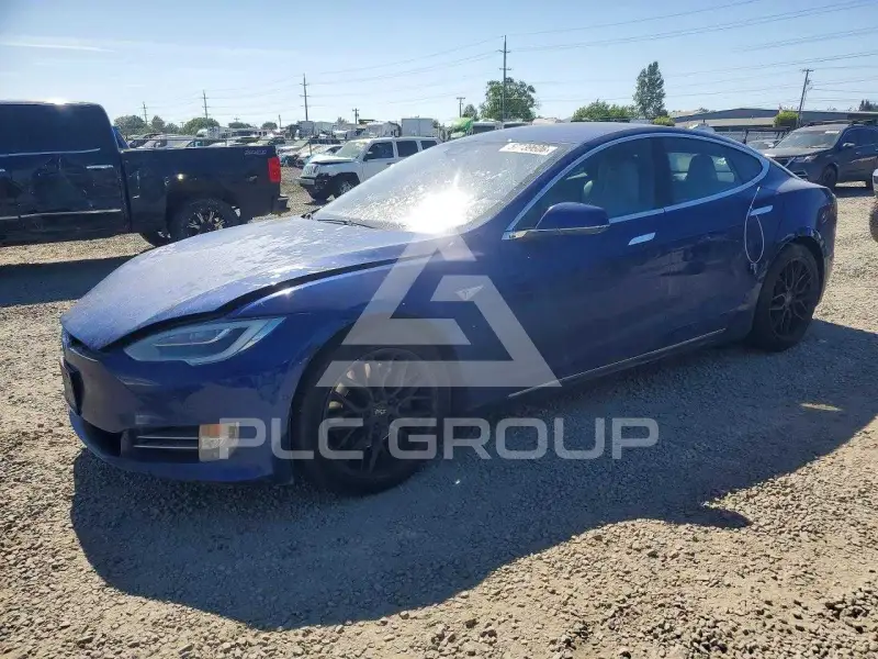 2016 Tesla Model S фото