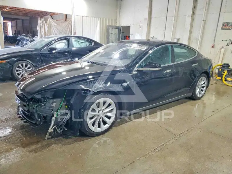 2016 Tesla Model S фото