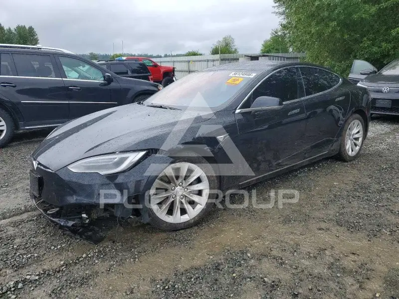 2016 Tesla Model S фото