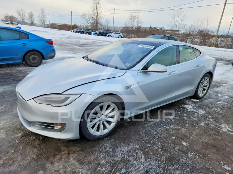 2016 Tesla Model S фото