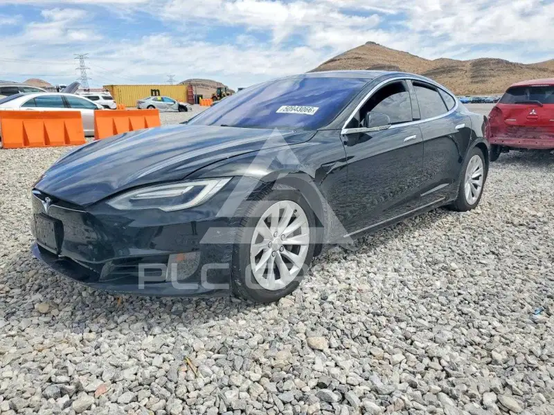 2016 Tesla Model S фото