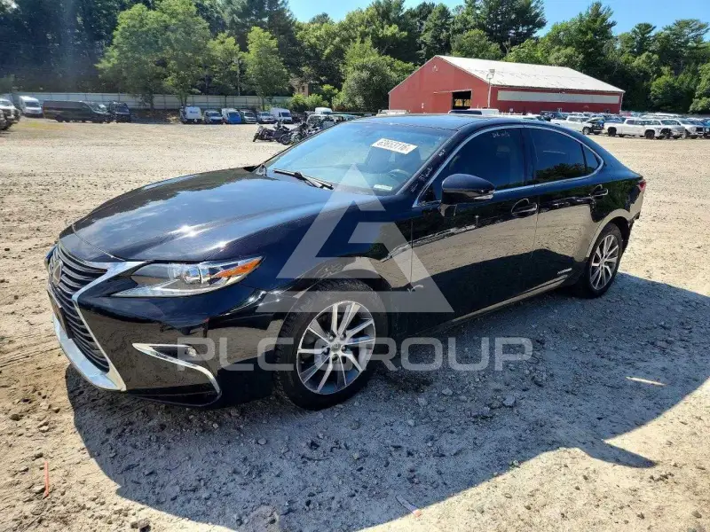 2016 Lexus ES300 photo
