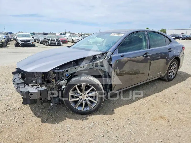 2016 Lexus ES300 фото