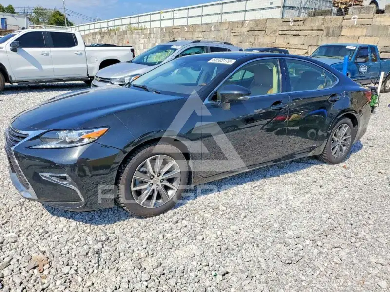 2016 Lexus ES300 фото