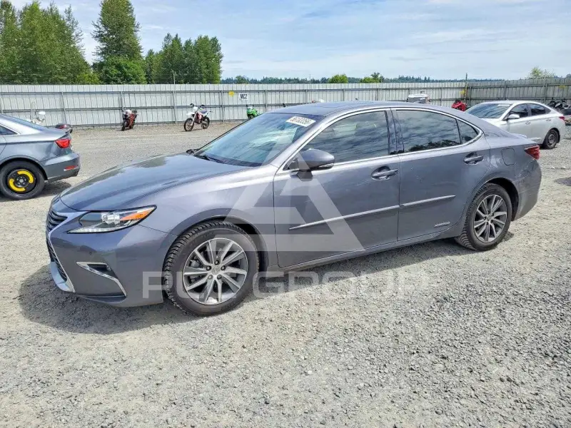 2016 Lexus ES300 фото