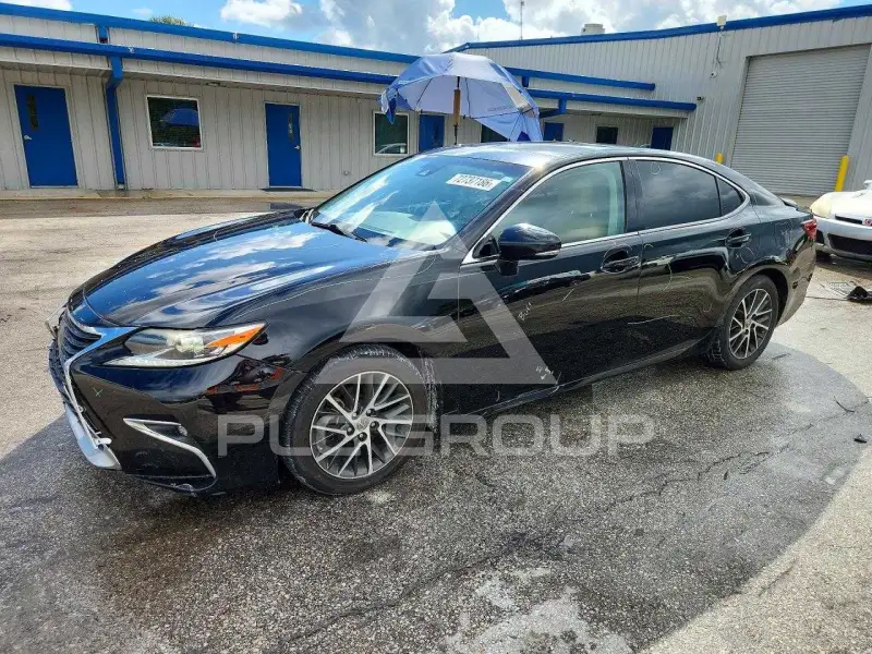 2016 Lexus ES350 фото