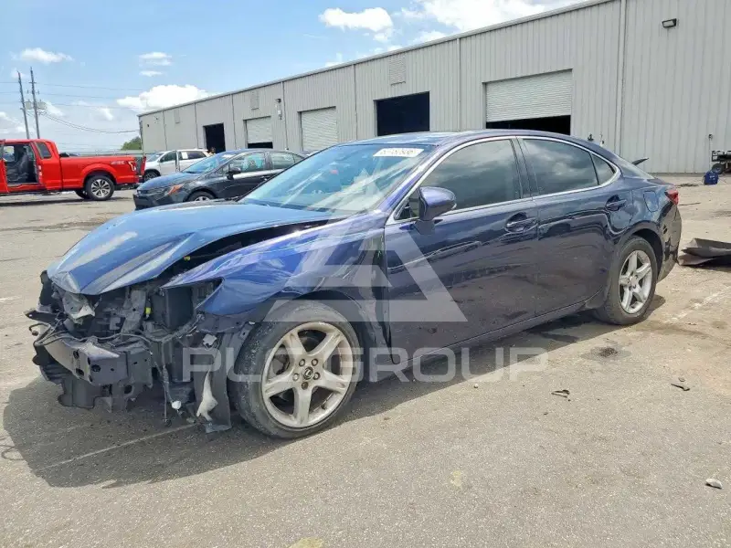 2016 Lexus ES350 фото