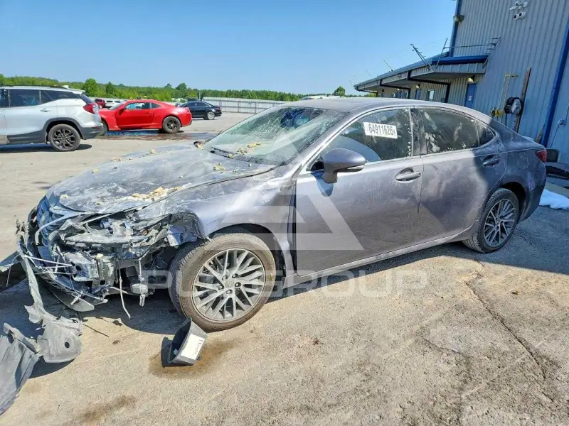 2016 Lexus ES350 фото