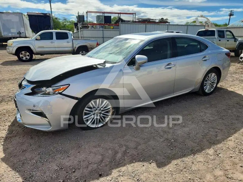 2016 Lexus ES350 фото