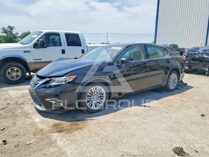 2016 Lexus ES350 photo