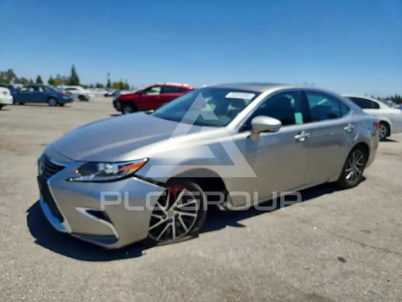 2016 Lexus ES350 фото
