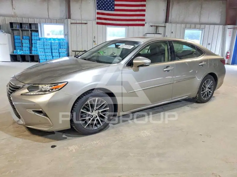 2016 Lexus ES350 фото
