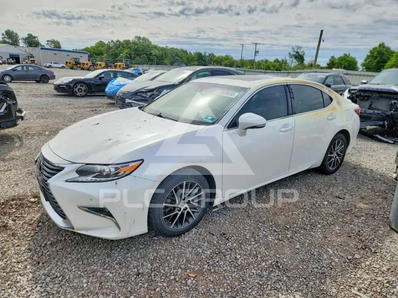 2016 Lexus ES350 фото