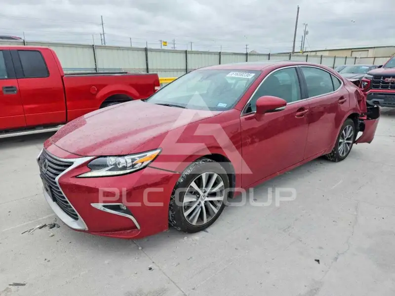 2016 Lexus ES350 фото