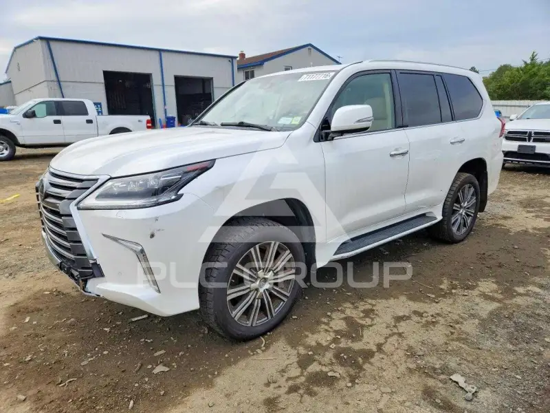 2016 Lexus LX570 фото