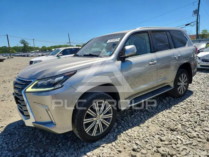 2016 Lexus LX570 photo