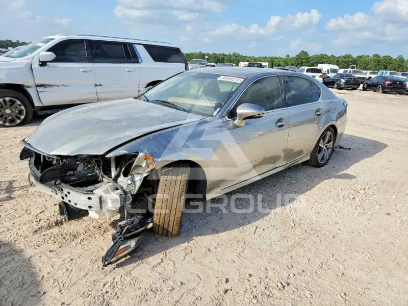 2016 Lexus GS200 photo