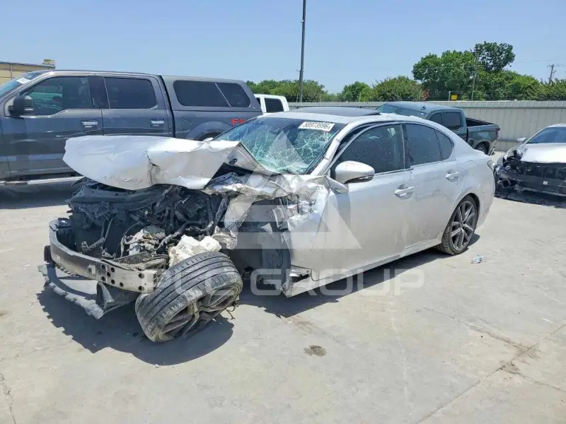 2016 Lexus GS350 photo