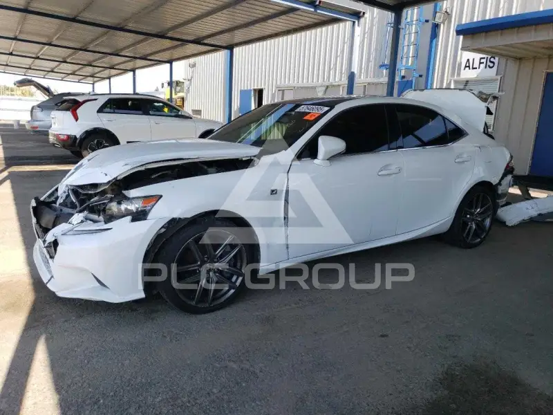 2016 Lexus IS фото