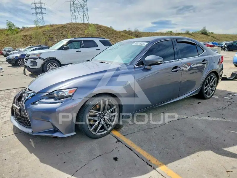 2016 Lexus IS фото