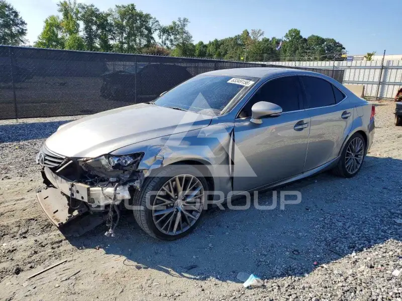 2016 Lexus IS фото