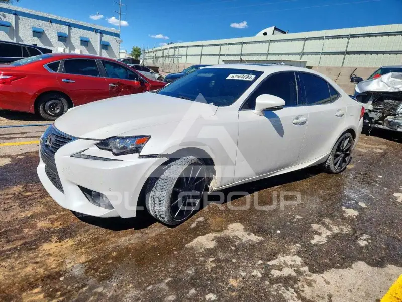 2016 Lexus IS фото