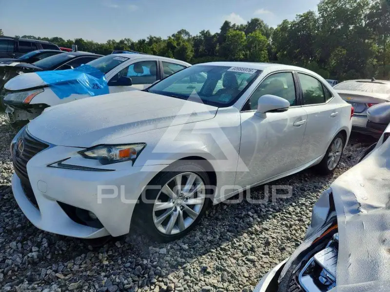 2016 Lexus IS фото