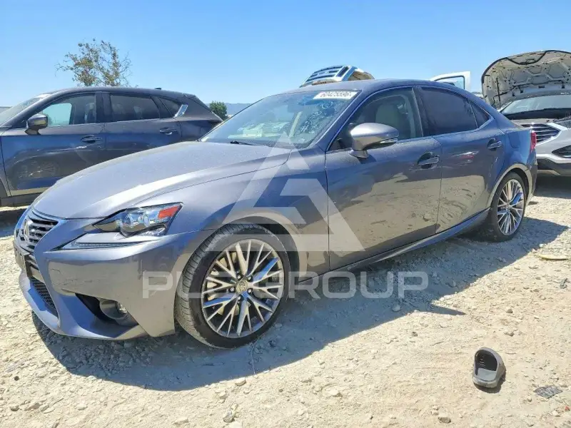 2016 Lexus IS фото
