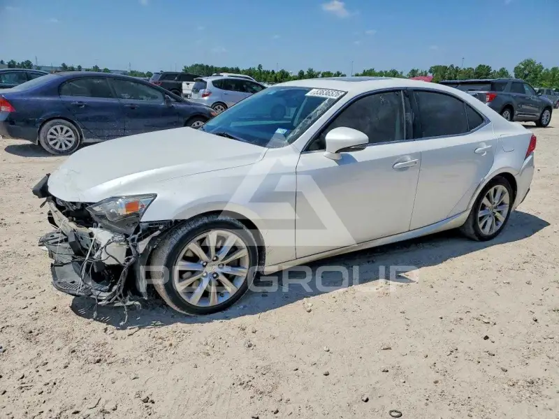 2016 Lexus IS фото