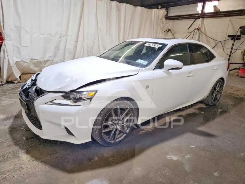 2016 Lexus IS фото