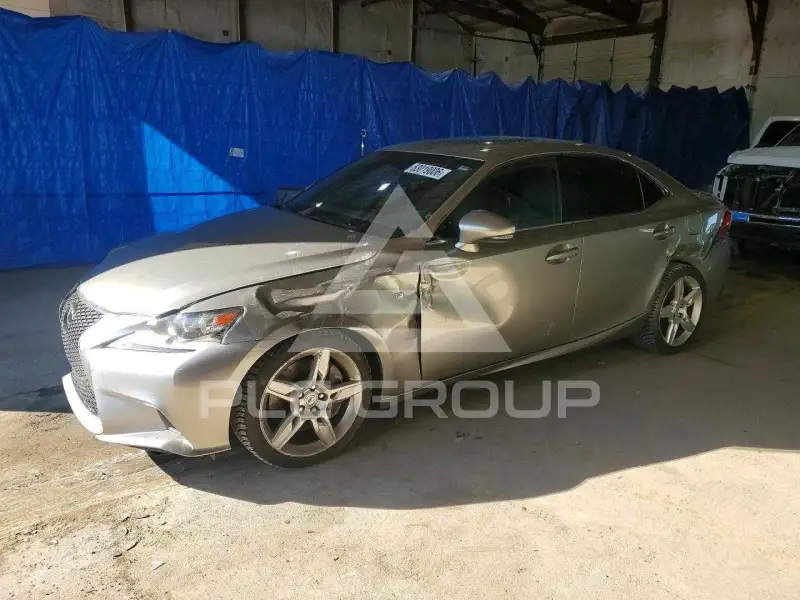 2016 Lexus IS фото