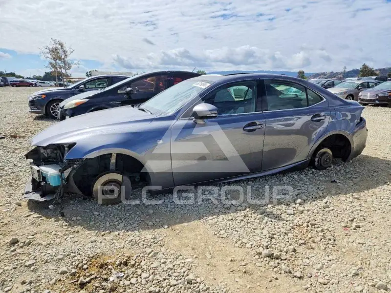 2016 Lexus IS фото