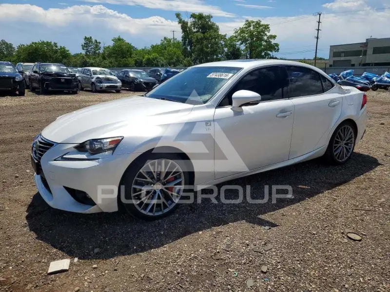 2016 Lexus IS фото