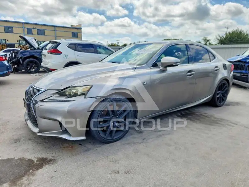 2016 Lexus IS фото