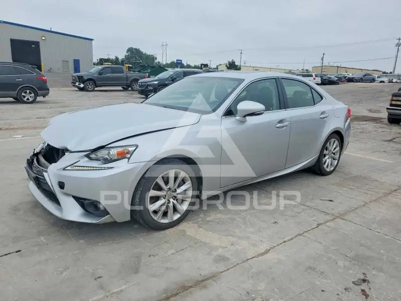 2016 Lexus IS фото