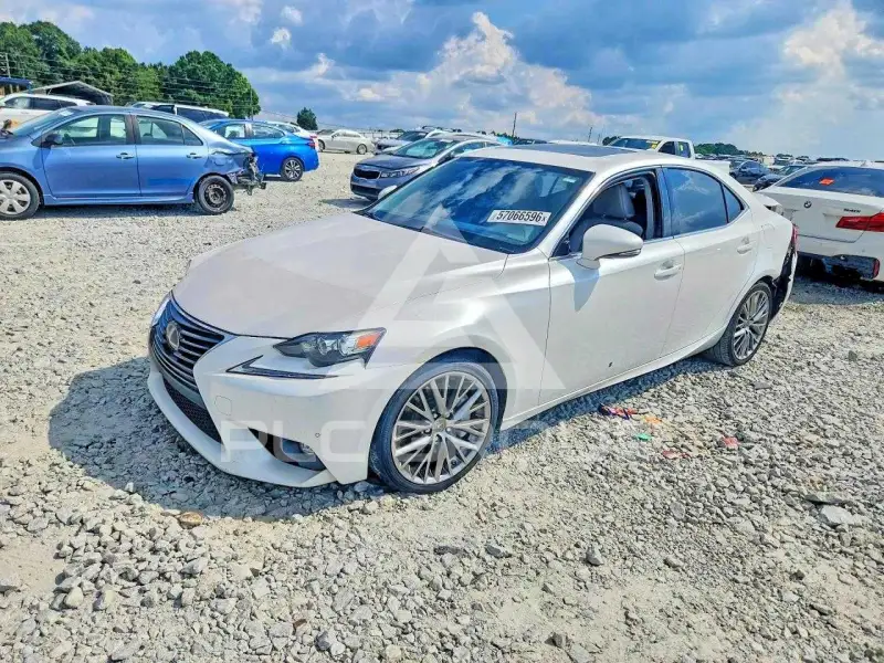 2016 Lexus IS фото