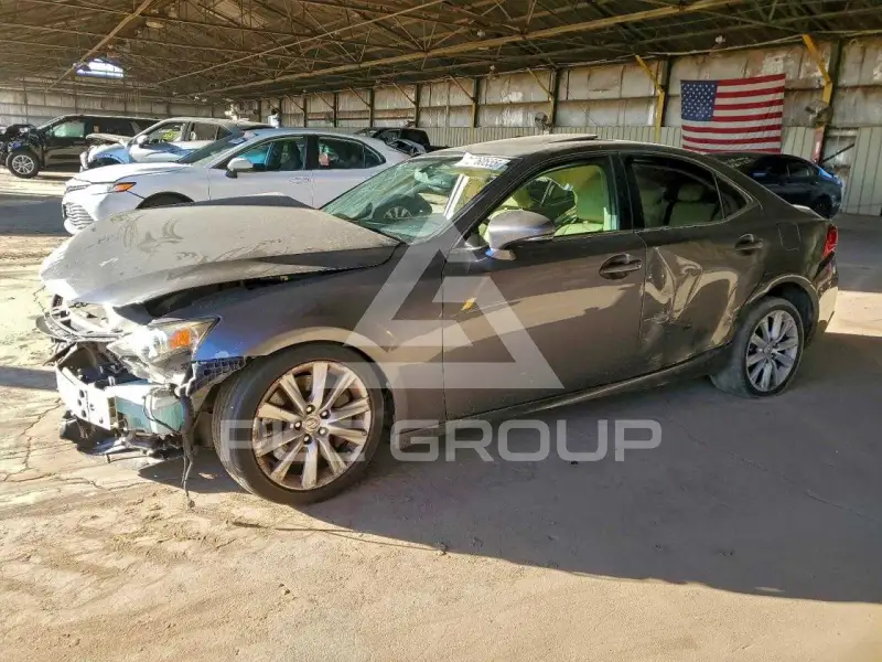 2016 Lexus IS фото