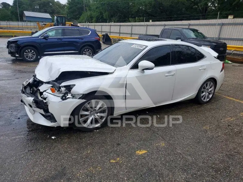 2016 Lexus IS фото