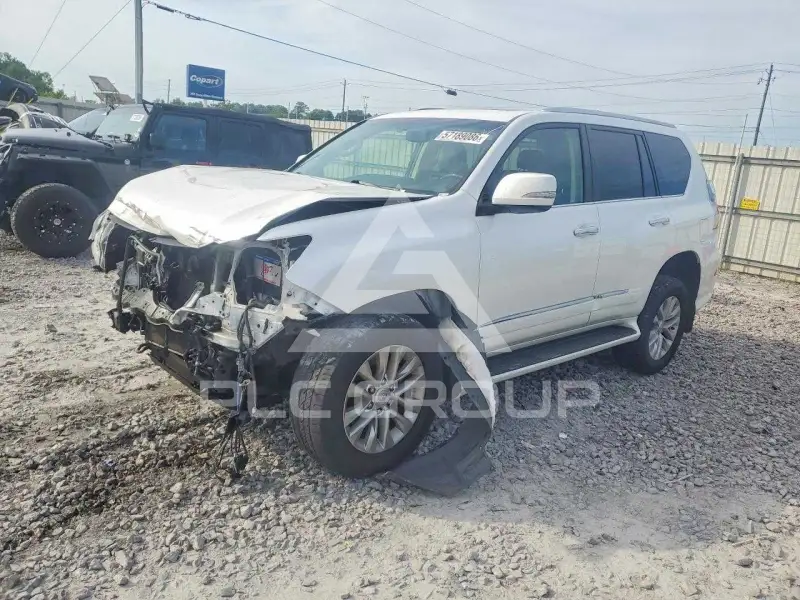 2016 Lexus GX photo
