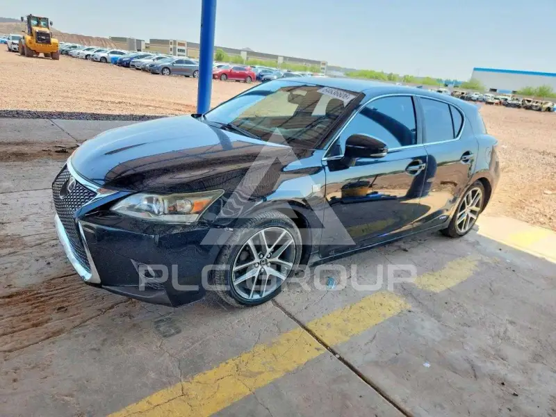 2016 Lexus CT200 photo