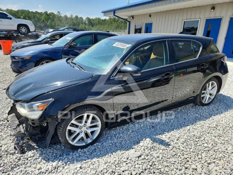 2016 Lexus CT200 photo