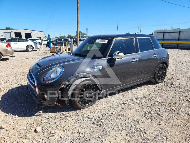 2016 Mini COOPER photo