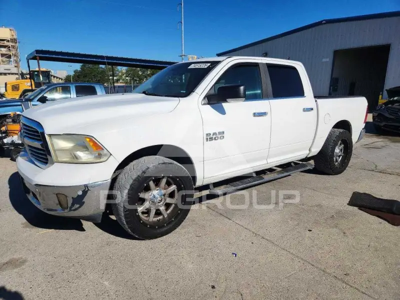 2016 RAM 1500 фото