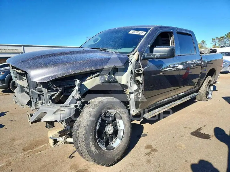 2016 RAM 1500 фото